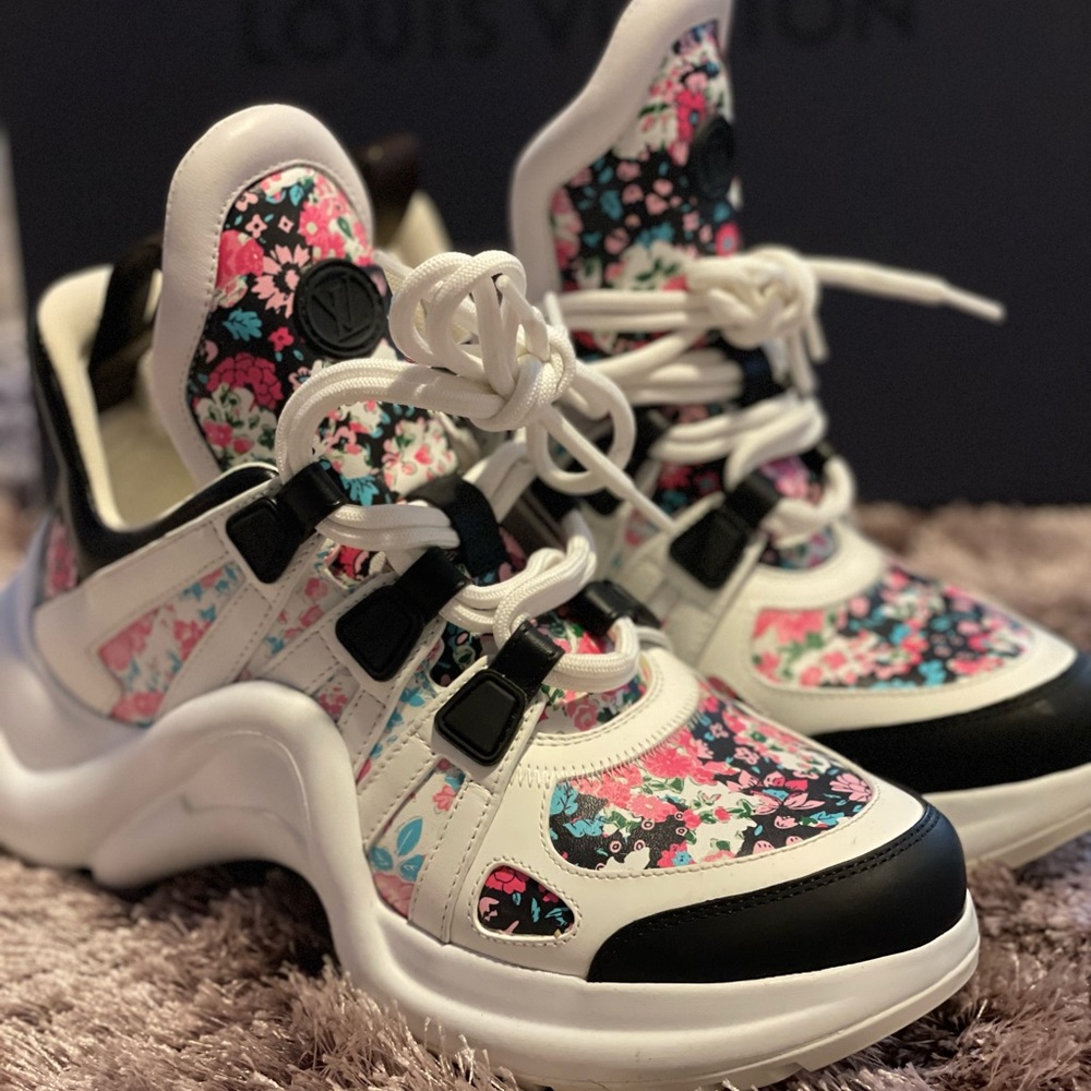 LOUIS VUITTON Flower Printed Calfskin Monogram LV Archlight Sneakers